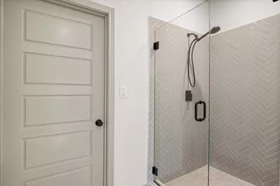 5707 Stonegate Circle, Granbury, TX 76048 - Photo 12