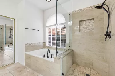 103 Ranch Trail, Irving, TX 75063 - Photo 20