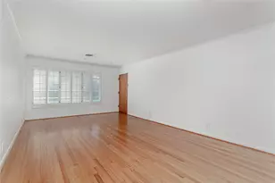 6523 E Mockingbird Ln, Dallas, TX 75214 - Photo 8