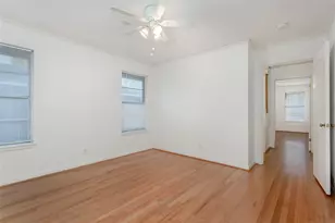 6523 E Mockingbird Ln, Dallas, TX 75214 - Photo 18