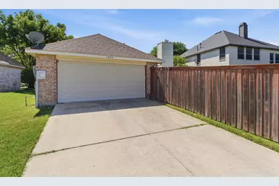 1343 Edmonton Drive, Lewisville, TX 75077 - Photo 26