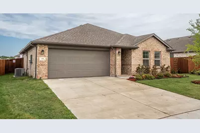 1406 Quail Creek Drive, Cleburne, TX 76033 - Photo 2