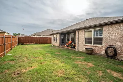 1406 Quail Creek Drive, Cleburne, TX 76033 - Photo 22