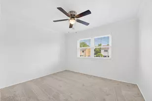 613 Trailwood Ct, Garland, TX 75043 - Photo 20