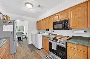 613 Trailwood Ct, Garland, TX 75043 - Photo 12