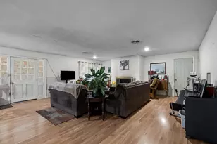 121 Little John Dr, DeSoto, TX 75115 - Photo 14