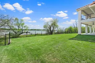 9065 Lakeside Dr, Fort Worth, TX 76179 - Photo 38