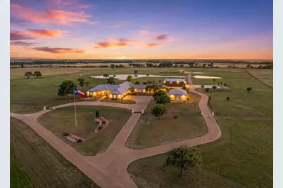 887 Hcr 3110 N, Abbott, TX 76621 - Photo 1