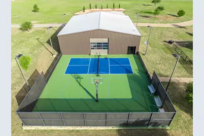 887 Hcr 3110 N, Abbott, TX 76621 - Photo 30