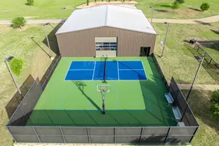 887 Hcr 3110 N, Abbott, TX 76621 - Photo 30