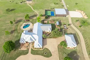 887 Hcr 3110 N, Abbott, TX 76621 - Photo 26