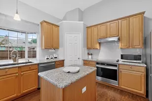 236 Hope Cir, Murphy, TX 75094 - Photo 14