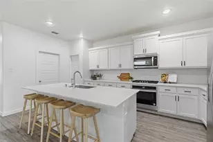 10640 Tonkala Dr, Fort Worth, TX 76179 - Photo 2