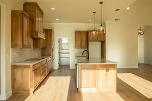 141 Prairie Winds Dr, Poolville, TX 76487 - Photo 10