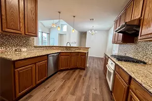 4441 Caledonia Creek Ln, Plano, TX 75024 - Photo 6