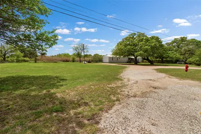 2609 S 1st Street W, Clyde, TX 79510 - Photo 30