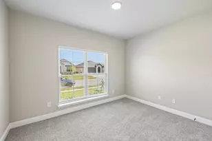 1045 Nighthawk Trl, Alvarado, TX 76009 - Photo 16