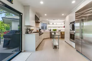 6618 Coolglen Dr, Dallas, TX 75248 - Photo 10