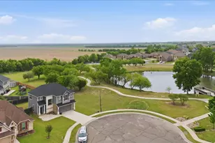 10701 Kestrel Ct, Waco, TX 76708 - Photo 4