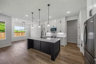 512 Waikiki Trail, Tool, TX 75143 - Photo 2