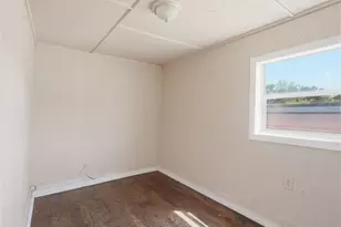 1821 Johnson St, Greenville, TX 75401 - Photo 12