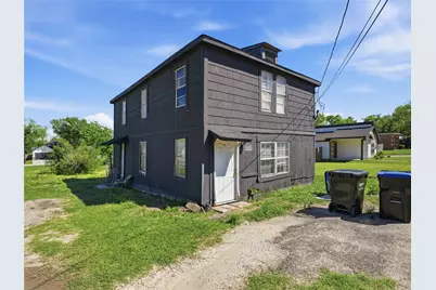 1821 Johnson Street, Greenville, TX 75401 - Photo 1