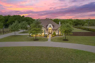 101 Rancho Lorena Drive, Lorena, TX 76655 - Photo 1