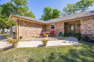 213 High Ridge, Blue Ridge, TX 75424 - Photo 2