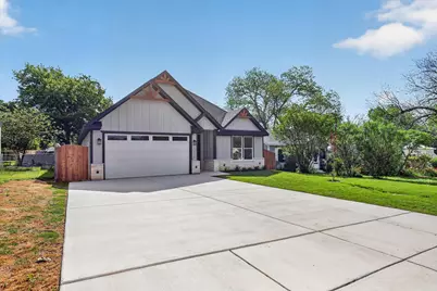 1210 Harvard Street, River Oaks, TX 76114 - Photo 2