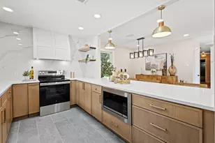 10528 Swallow Ln, Dallas, TX 75218 - Photo 2