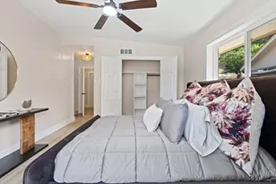 10528 Swallow Ln, Dallas, TX 75218 - Photo 16