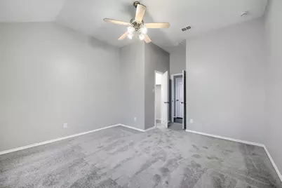 915 Hidden Oaks Drive, Burleson, TX 76028 - Photo 22