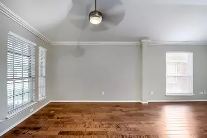 915 Hidden Oaks Drive, Burleson, TX 76028 - Photo 6