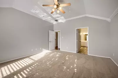 915 Hidden Oaks Drive, Burleson, TX 76028 - Photo 18