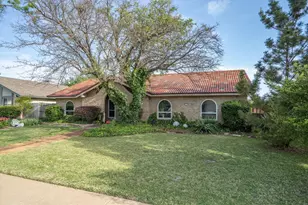 2121 Sunrise Trail, Richardson, TX 75081 - Photo 2