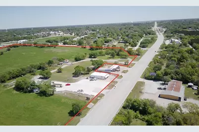 676 W W Audie Murphy Parkway, Farmersville, TX 75442 - Photo 2