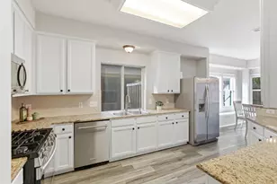 12471 Hawk Creek Dr, Frisco, TX 75033 - Photo 18