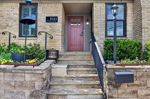 8323 Southmeadow Cir, Dallas, TX 75231 - Photo 2