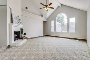 2319 Foothill Dr, McKinney, TX 75072 - Photo 2