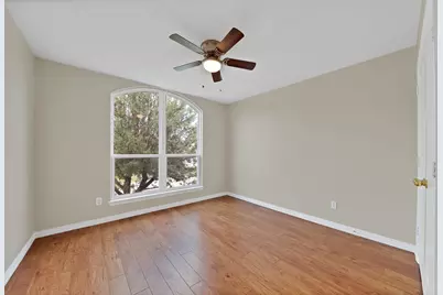 9316 Western Trail, Irving, TX 75063 - Photo 18