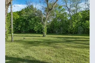 105 Wyatt Street, Waxahachie, TX 75165 - Photo 4