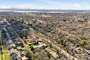 10208 Lake Gardens Dr, Dallas, TX 75218 - Photo 20