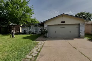 12120 Bishop Dr, Balch Springs, TX 75180 - Photo 2