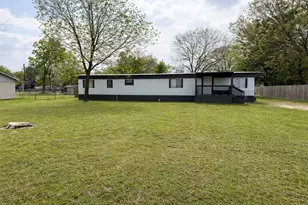 202 S Austin St, Rice, TX 75155 - Photo 1