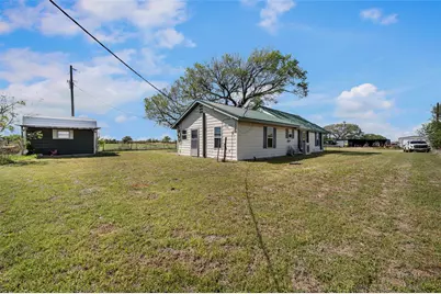 3913 Fm1956, Nocona, TX 76255 - Photo 24