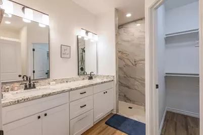 921 Indian Drive, Granbury, TX 76048 - Photo 16