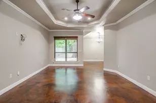 212 W 1st St, Weatherford, TX 76086 - Photo 8