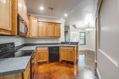 212 W 1st Street, Weatherford, TX 76086 - Photo 10
