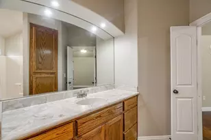 212 W 1st St, Weatherford, TX 76086 - Photo 28