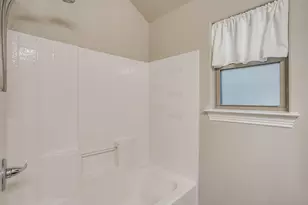 212 W 1st St, Weatherford, TX 76086 - Photo 34